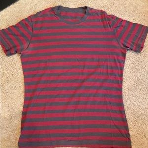 Men’s lululemon shirt